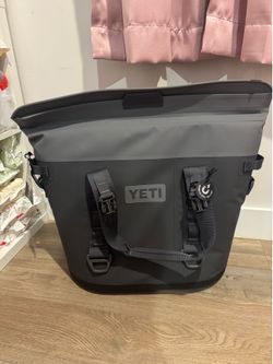 Yeti Hopper M30