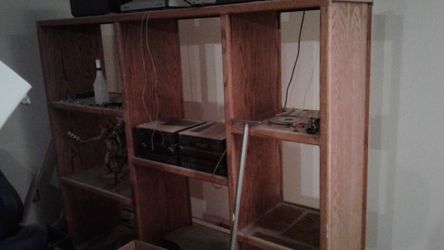Wooden shelf thing