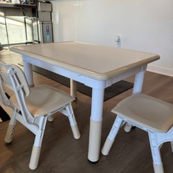 Kids Table And Chair Set 
