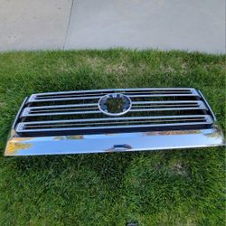 Toyota Tundra Grill Limited 1794