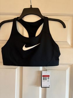 Women’s New Nike Sport Top 