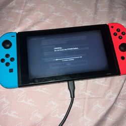 Nintendo Switch 