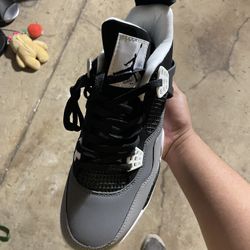 Jordan 4 Fearless