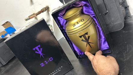 WWE Undertaker Urn