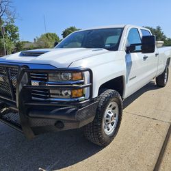 2018 Chevy Silverado 3500hd 4x4 Diesel 