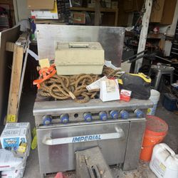 Empire Commercial Stove - Brand New Just Been in storage 