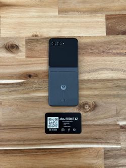📱 Motorola Razr 2024 | 256GB | Black | Unlocked (Any Carrier)