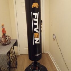Freestanding Kickboxing/ Punching Bag 