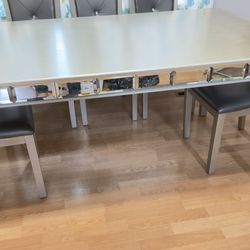 7 Piece Dining set 5*3 Moving Sale