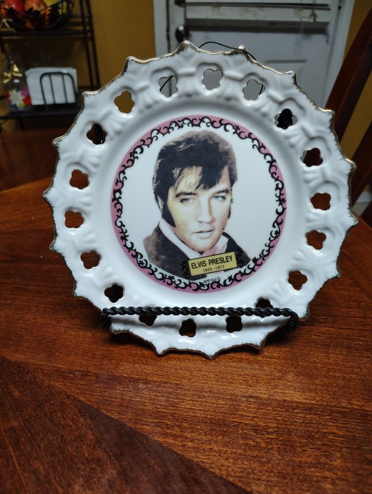 Commemorative Elvis Decorative Plate/ Plaque