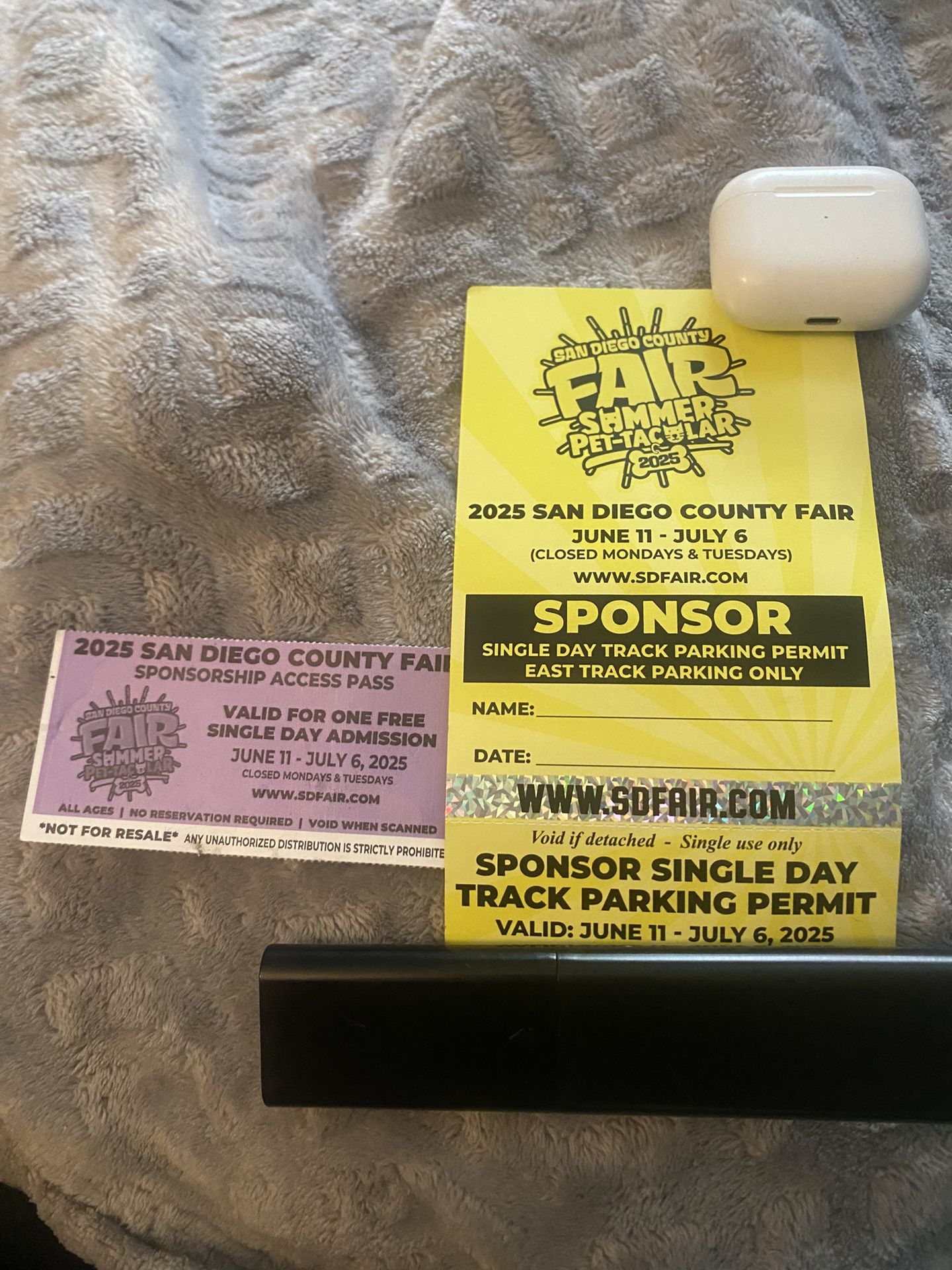 Tickets For The Fair 1  Entrance 1 Parking $30 Dollars For Both 