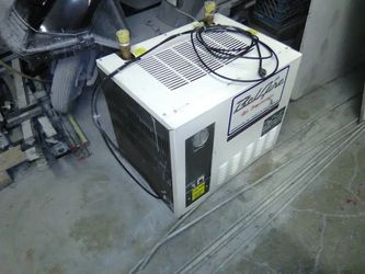 Air compressor air cooler moisture remover, body shop car painting