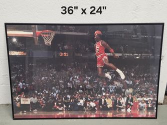 Michael Jordan Bulls Framed Dunk Poster 36x24