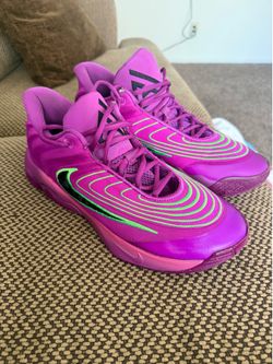 Size 11 Giannis immortality basketball shoes