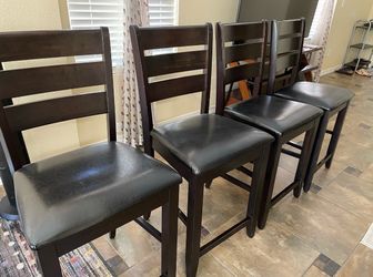 Set of 4 bar stools