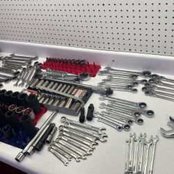 Tool Set Sockets Watcher Wrenches