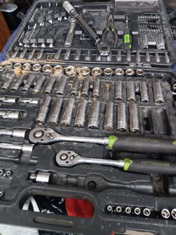 Pittsburgh tool set 225