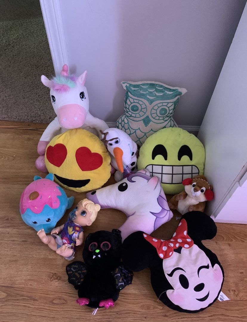 Plushies 