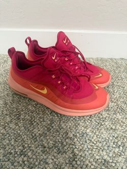 Nike Air Max Axis Women's Sneakers Size 11