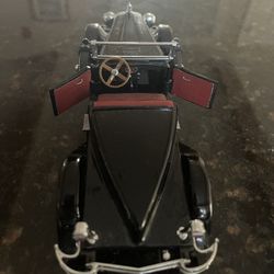 1927 BLACK STUTZ BLACKHAWK SPEEDSTER
