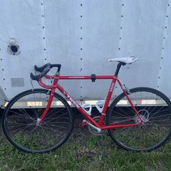 Trek Racing Bike 1400 