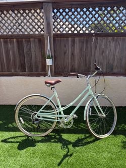 Loft 7D Step-Over Bike - mint green