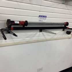 Milwaukee Cordless Under hood With Two Settings