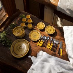 Franciscan England Dish Set Made In The 50s/60s 