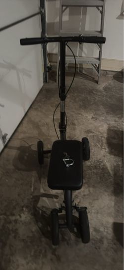 Knee scooter