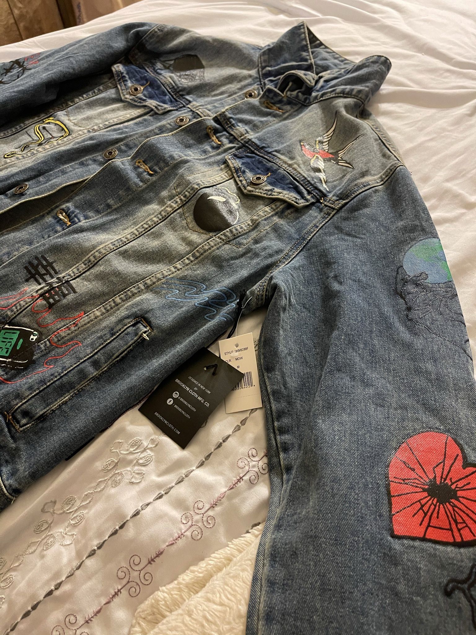 New Men's Patched Denim Jacket size medium