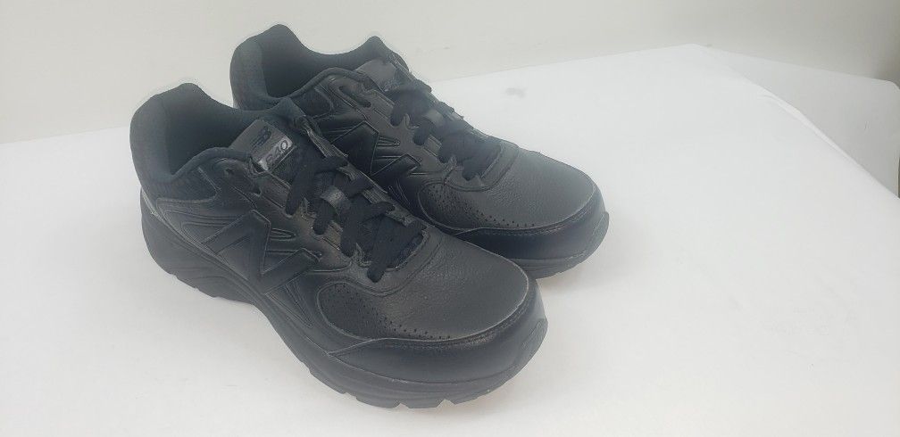 New Balance 840 Mens Size 10 D Black Leather Walking Shoes MW840BK2