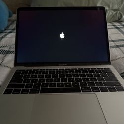 MacBook Pro 13 