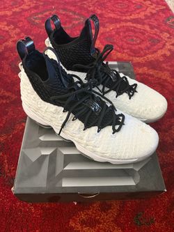 LeBron XV Graffiti men’s size 13