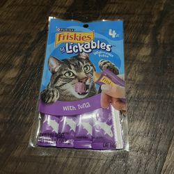 Friskies lil Lickables