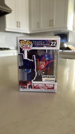 Peter Cullen signed Optimus Prime funko pop  Amazon exclusive