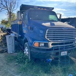 Ford Dump truck