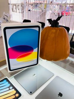 iPad A16 128gb WiFi and cellular