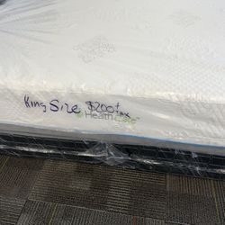 King Size Mattress With Box Spring $200