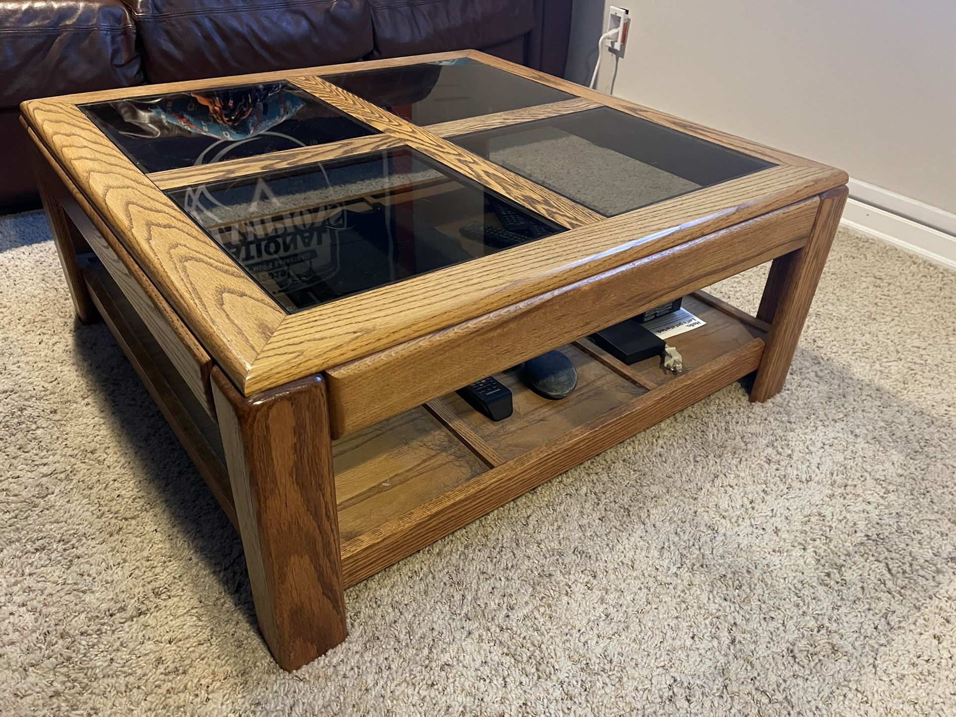 Coffee and end Table Matching Set