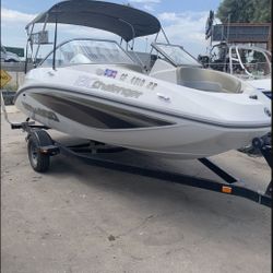 Sea Doo Challenger 