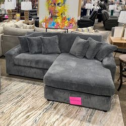 New 🌀$20 Down Payment Finance 🌀Tavia Reversible Sectional Sofa W/6 Pillows 