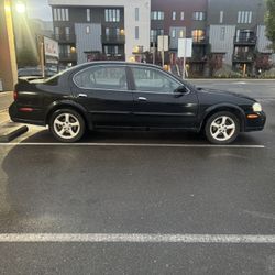 2000 Nissan Maxima