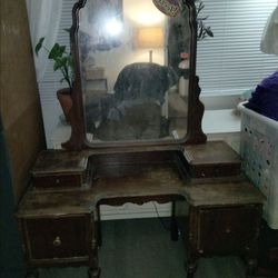 Antique vanity