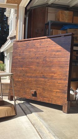 Headboard and matching footboard
