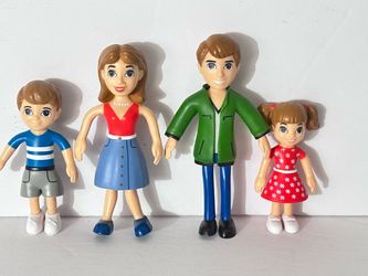 Lakeshore Pose & Play bendable dollhouse  Family Figures Set of 4