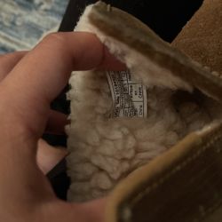 Infant Ugh Boots Size 04/05