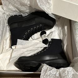 Alexander McQueen Tread Slick Lace Up Boot Black (Women's)  size 36w