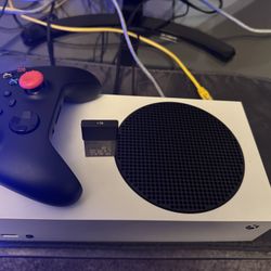 X Box Series S With 1tb Seagate Expansion Ssd