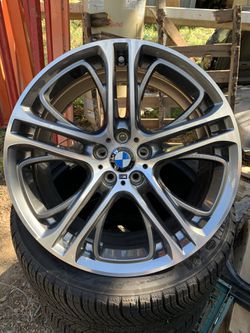 Two brand new front rims for 2018 bmw x5M 21”