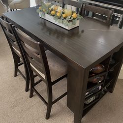 Dining Table Set 